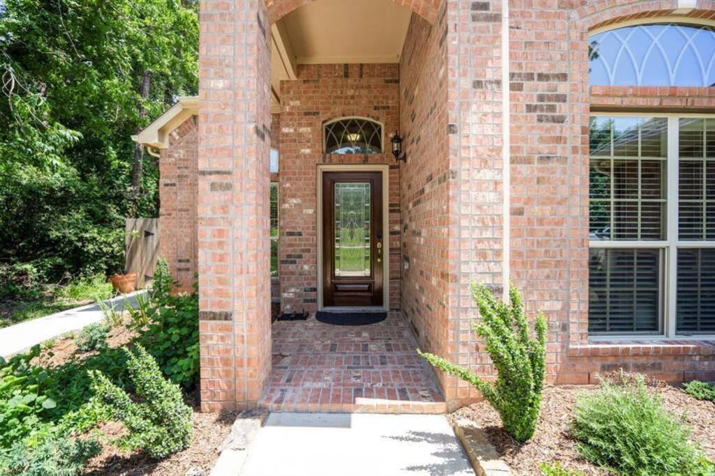 Spacious Conroe Home Around 4 Miles To The Lake Монтгомери Экстерьер фото